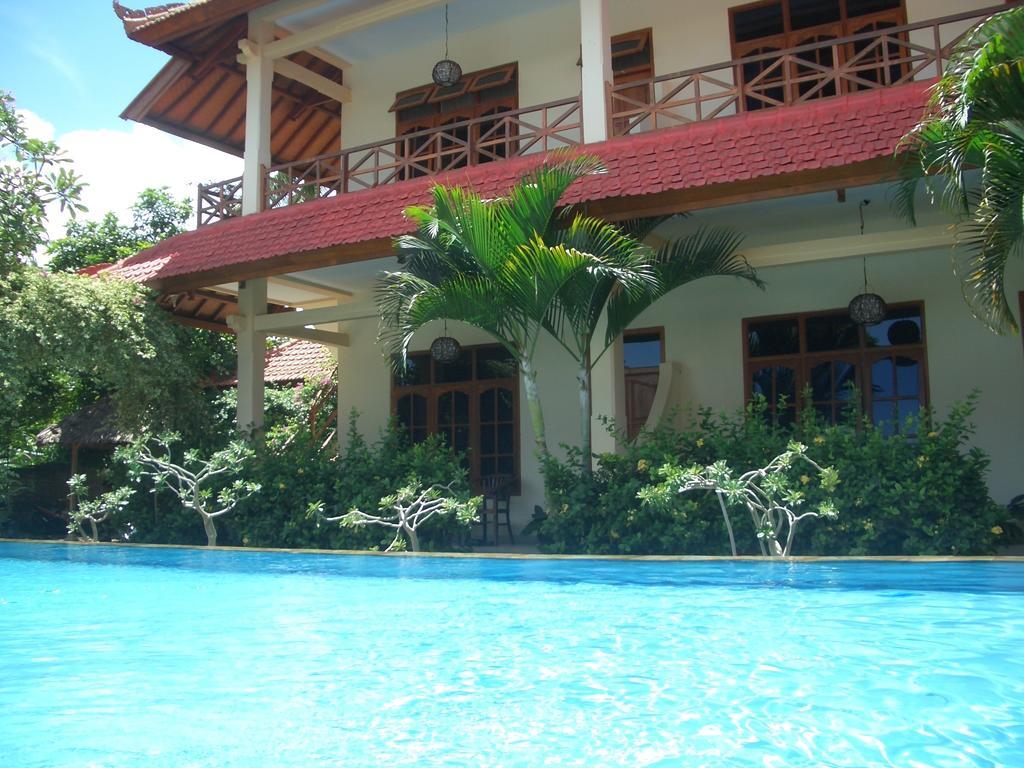Villa Jaya Lovina Екстериор снимка